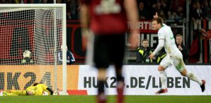 Philipp Bargfrede besorgte das 2:0 für Werder Bremen gegen den FCN Werder Bremen, 1. FC Nürnberg, Philipp Bargfrede