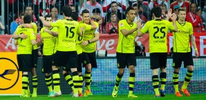 Die Dortmunder feiern einen verdienten Auswärtssieg bei den Meister-Bayern Borussia Dortmund