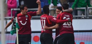 Hannover 96 feiert den wichtigen Sieg gegen Hamburg Hannover 96, Hamburger SV