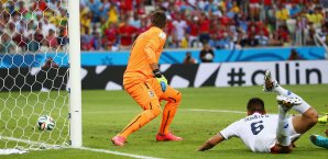 Oscar Duarte erzielte das zweite Tor für Costa Rica Oscar Duarte