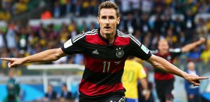 Miro Klose schrieb mit seinem Tor gegen Brasilien Geschichte Miro Klose