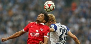 Sami Allagui (l.) traf gegen seinen Ex-Klub Hertha BSC Sami Allagui