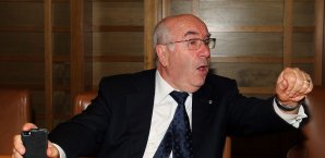 Carlo Tavecchio will den Videobeweis in der Serie A Carlo Tavecchio