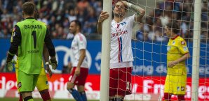 Viele Chancen - nur ein Tor. Pierre-Michel Lasogga bringt das HSV-Spiel mimisch auf den Punkt Pierre-Michel Lasogga
