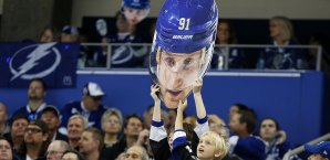 Steven Stamkos war gegen die Canadiens gleich dreimal erfolgreich Steven Stamkos
