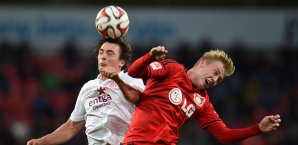Beide Mannschaften blieben in einem umkämpften Spiel ohne Torerfolg Julian Brandt,Julian Baumgartlinger