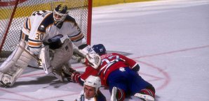 Clint Malarchuk wurde bei einem Eishockey-Spiel lebensbedrohlich verletzt clint-malarchuk