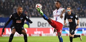 Cleber vom Hamburger SV flog in der Schlussphase vom Platz Hamburger SV, Hertha BSC