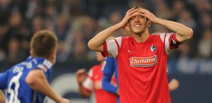Julian Schuster vergab den Matchball gegen Schalke vom Elfmeterpunkt Julian Schuster
