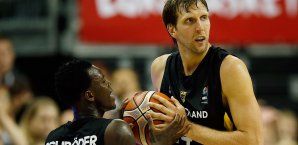 Nowitzki kann die Kritik an Schröder nicht nachvollziehen Nowitzki
