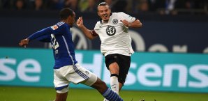Schalkes Matip besorgte die 1:0 Führung für S04 Schalke 04