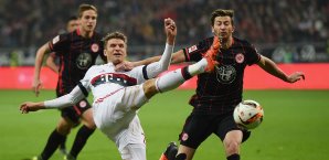 Der FC Bayern hat nach zehn Siegen zum Start die ersten Punkte liegen gelassen Thomas Müller