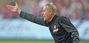 Christian Streich konnte mit dem Auftritt beim Schlusslicht alles andere als zufrieden sein Christian Streich