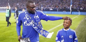 Gerald Asamoah bekam in der Veltins-Arena sein Abschiedsspiel Gerald Asamoah