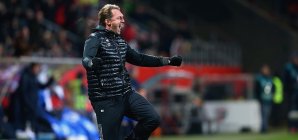 Ralph Hasenhüttl und der FCI haben das Aufsteigerduell gegen Darmstadt gewonnen Ralph Hasenhüttl