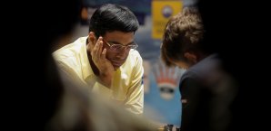 Viswanathan Anand hat sein Match am Eröffnungstag souverän gewonnen Viswanathan Anand
