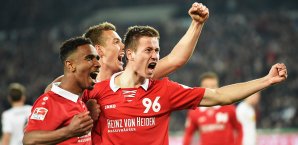 Hannover 96 schöpft mit dem Sieg noch einmal Hoffnung im Kampf gegen den Abstieg Hannover 96