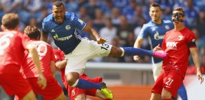 Eric Maxim Choupo-Moting stellt gegen Augsburg seine Flugkünste unter Beweis Eric Maxim Choupo-Moting