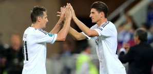 Miroslav Klos und Mario Gomez bei der EM 2012 Mario Gomez