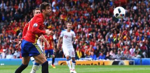 Gerard Pique erlöste die Spanier wenige Minuten vor dem Schlusspfiff Spanien, Tschechien