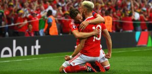 Aaron Ramsey feiert seinen Treffer gegen Russland Wales