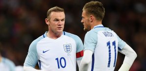 Wayne Rooney und Jamie Vardy im Spiel gegen Portugal Wayne Rooney
