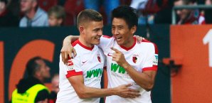 Alfred Finnbogason und Ja-Cheol Koo freuen sich über den Heimsieg Alfred Finnbogason, Ja-Cheol Koo