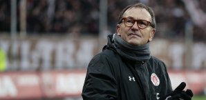 Ewald Lienen konnte mit der Leistung seiner Mannschaft zufrieden sein 2. Liga
