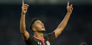 Aziz Bouhaddouz markierte den Ausgleich für St. Pauli Aziz Bouhaddouz