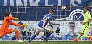 Guido Burgstaller traf doppelt gegen den FCA Guido Burgstaller