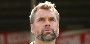 Bernd Hollerbachs Team verliert gegen Aue Bernd Hollerbach