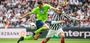 Mario Gomez artistisch beim Spiel in Frankfurt Mario Gomez